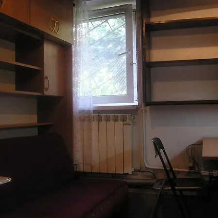 A Mala Kawalerka Samodzielna Halczyna 9 Alfa Apartment *